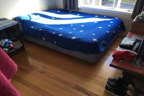 Photo of property in 51 Smythe Road, Henderson, Auckland, 0612