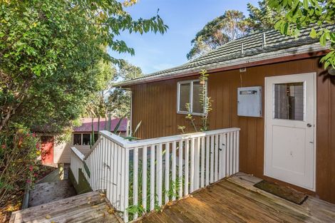 Photo of property in 18 Toporoa View, Ascot Park, Porirua, 5024