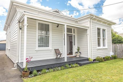 Photo of property in 12 Gloucester Street, Whanganui, 4500