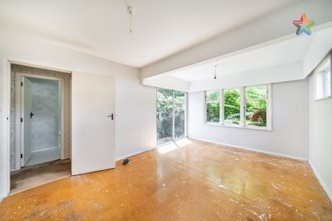 Photo of property in 76 Raukawa Street, Stokes Valley, Lower Hutt, 5019