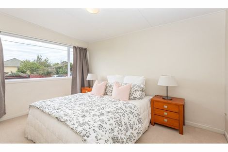 Photo of property in 15 Bronwyn Street, Mairehau, Christchurch, 8052