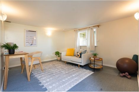 Photo of property in 82 Mortimer Terrace, Brooklyn, Wellington, 6021