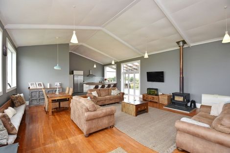 Photo of property in 916 Riverton Otautau Road, Gummies Bush, Riverton, 9883