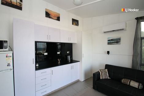 Photo of property in 31 Queen Street, Brighton, Dunedin, 9035