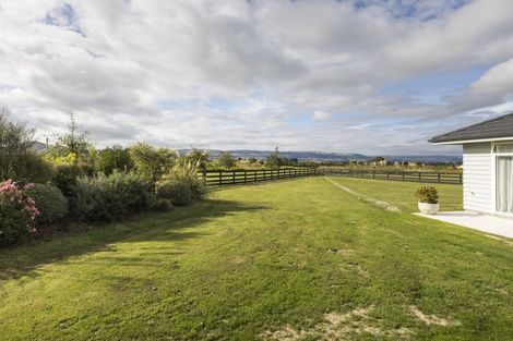 Photo of property in 25 Hartwell Drive, Kelvin Grove, Palmerston North, 4470