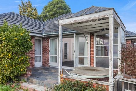 Photo of property in 138 Fendalton Road, Fendalton, Christchurch, 8052