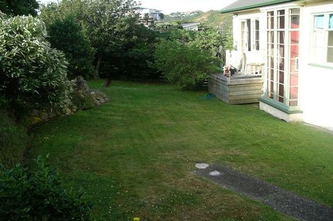 Photo of property in 114 Homebush Road, Khandallah, Wellington, 6035