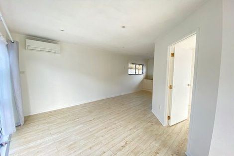 Photo of property in 145 Millhouse Drive, Golflands, Auckland, 2013