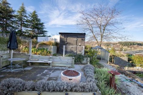 Photo of property in 25 Tamblyn Drive, Lake Roxburgh Village, Roxburgh, 9571