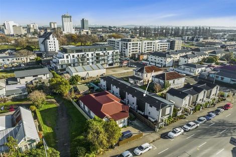 Photo of property in 2/269 Barbadoes Street, Christchurch Central, Christchurch, 8011