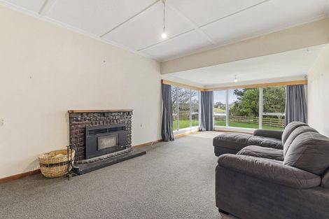 Photo of property in 8 Hydro Road, Burgess Park, New Plymouth, 4371
