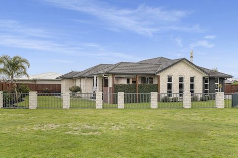 Photo of property in 133 The Boulevard, Papamoa Beach, Papamoa, 3118