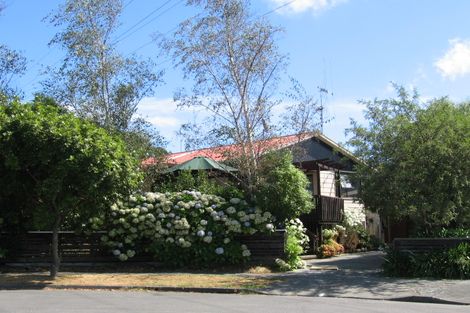 Photo of property in 15 Jasper Grove, Birchville, Upper Hutt, 5018