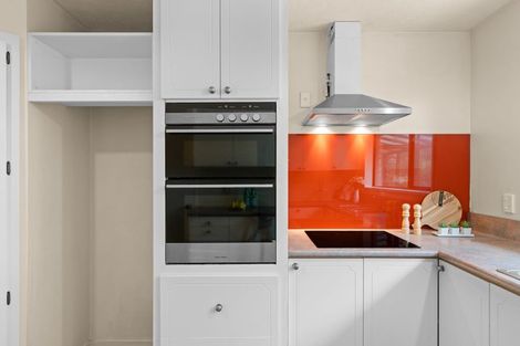 Photo of property in 2 Rubens Place, Burnside, Christchurch, 8053