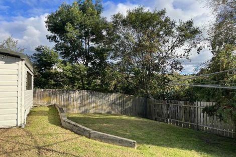 Photo of property in 8 Kahikatea Place, Ranui, Auckland, 0612