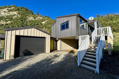 Photo of property in 4 Horncastle Crescent, Little Wanganui, Karamea, 7893