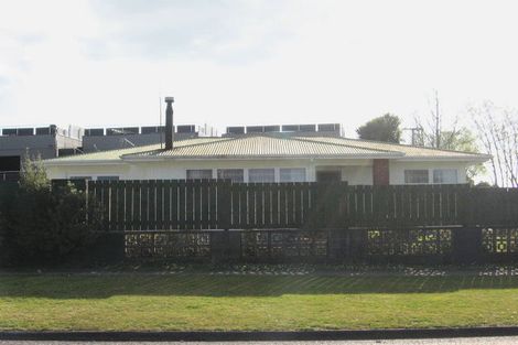 Photo of property in 17 York Street, Glenholme, Rotorua, 3010