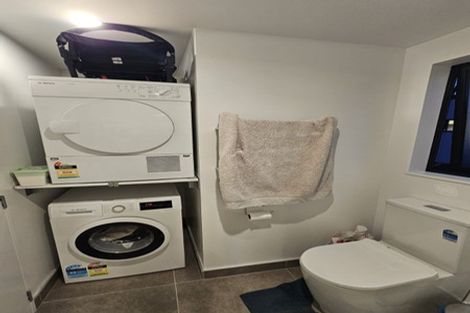 Photo of property in 2/122 Pooks Road, Ranui, Auckland, 0612