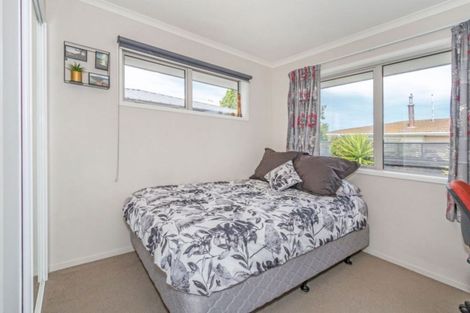 Photo of property in 51 Orrick Crescent, Avondale, Christchurch, 8061