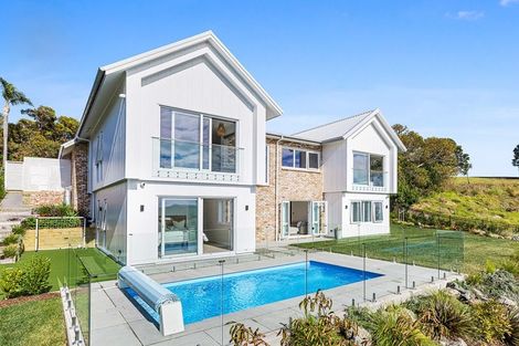Photo of property in 30 Pacific Cliffs Drive, Gulf Harbour, Whangaparaoa, 0930