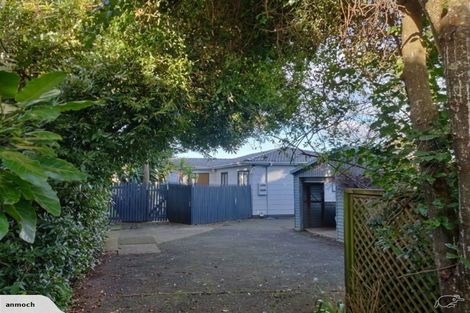 Photo of property in 2/111 Victoria Street, Onehunga, Auckland, 1061