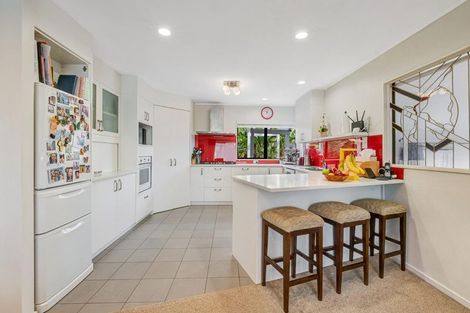 Photo of property in 3 Sandpiper Grove, Unsworth Heights, Auckland, 0632