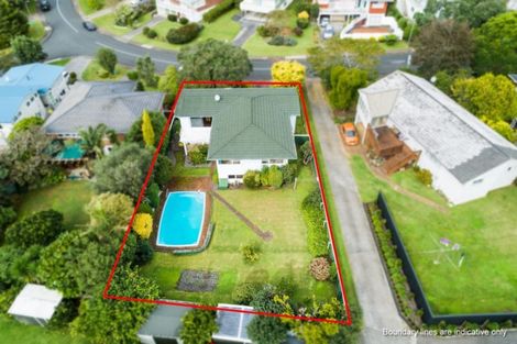 Photo of property in 12 Marywil Crescent, Hillcrest, Auckland, 0627