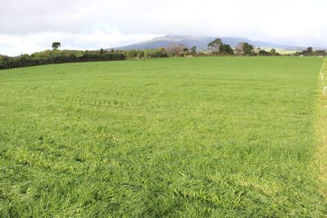 Photo of property in 192 Dover Road, Okato, New Plymouth, 4374