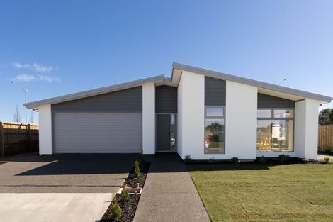 Photo of property in 39 Hanmer Crescent, Rangiora, 7400