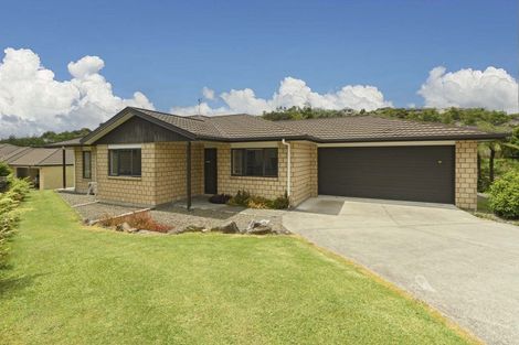 Photo of property in 28/19 Glencarron Place, Bethlehem, Tauranga, 3110