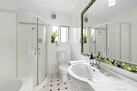 Photo of property in 28 Ranfurly Street, Solway, Masterton, 5810