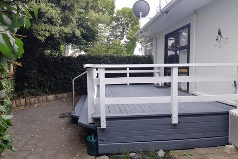 Photo of property in 184 Gloucester Street, Taradale, Napier, 4112