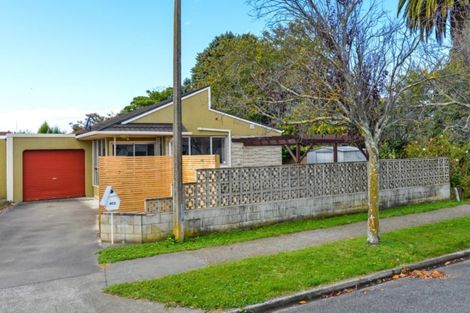 Photo of property in 402 Alexandra Street, Hastings, 4122