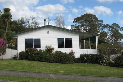 Photo of property in 21 Te Arawa Place, Welcome Bay, Tauranga, 3112