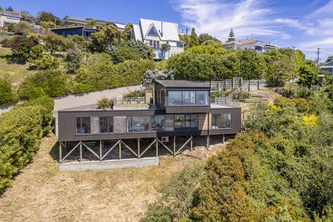 Photo of property in 105b Moncks Spur Road, Redcliffs, Christchurch, 8081