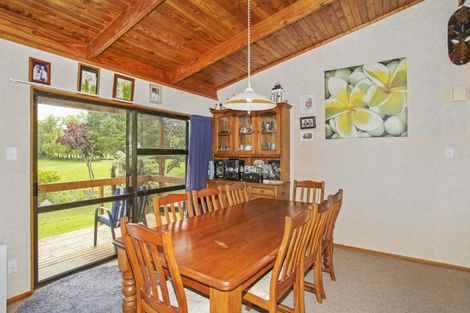 Photo of property in 221 Cossey Road, Drury, 2577