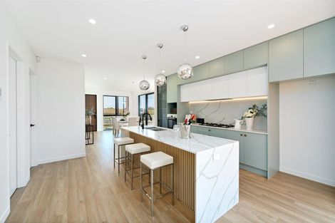 Photo of property in 67 Maungakaraka Road, Karaka, 2580