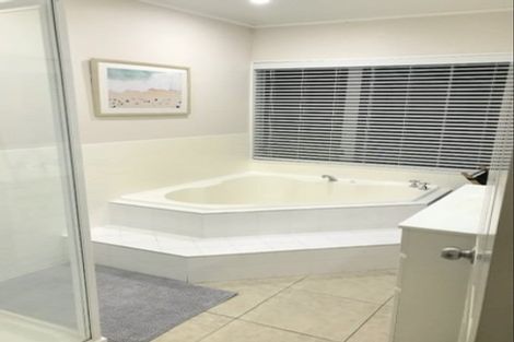 Photo of property in 498 Stokes Valley Road, Stokes Valley, Lower Hutt, 5019