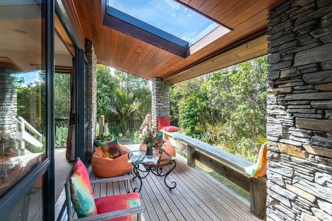 Photo of property in 55 Furlong Crescent, Churton Park, Wellington, 6037