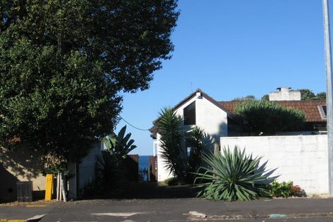 Photo of property in 5/90 Kitchener Road, Milford, Auckland, 0620