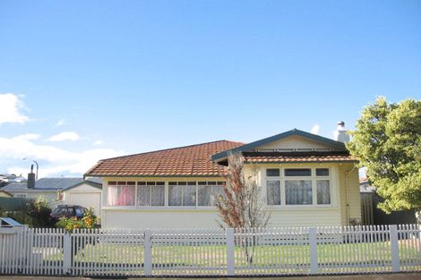Photo of property in 1 Griffin Street, Marewa, Napier, 4110