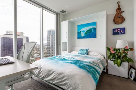 Photo of property in Sentinel Apartments, 1402/3 Northcroft Street, Takapuna, Auckland, 0622