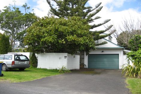 Photo of property in 85 Ferry Parade, Herald Island, Auckland, 0618