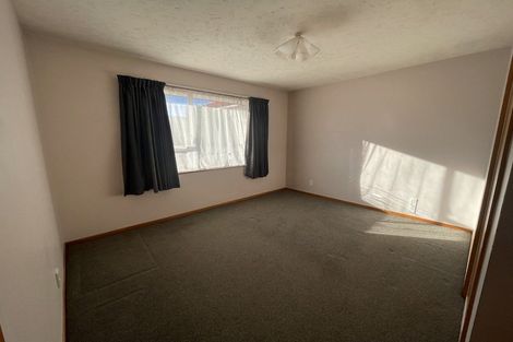 Photo of property in 2/42 Division Street, Riccarton, Christchurch, 8041