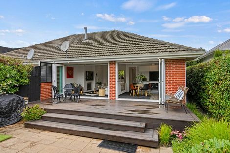 Photo of property in 2/110 Leinster Road, Merivale, Christchurch, 8014
