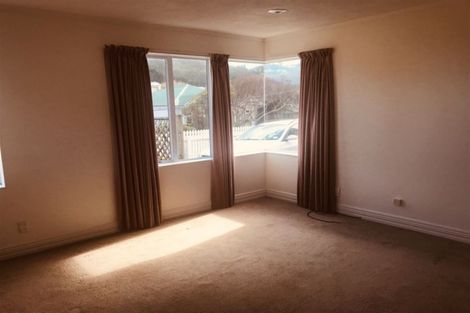 Photo of property in 71 Clyde Street, Island Bay, Wellington, 6023