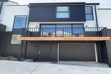 Photo of property in 28 Panoni Lane, Howick, Auckland, 2014