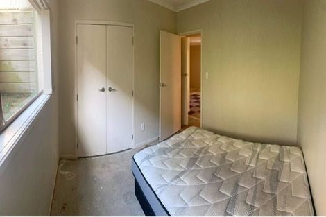 Photo of property in 33 Surf Road, Stanmore Bay, Whangaparaoa, 0932