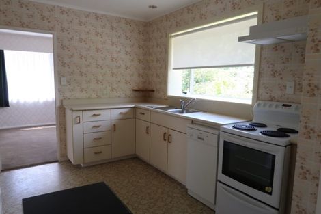 Photo of property in 75 Nimmo Avenue East, Waikanae, 5036