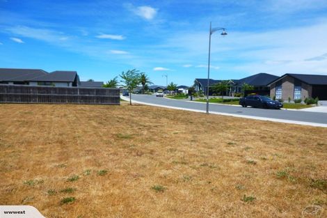 Photo of property in 11 Ballinger Place, Kaiapoi, 7630